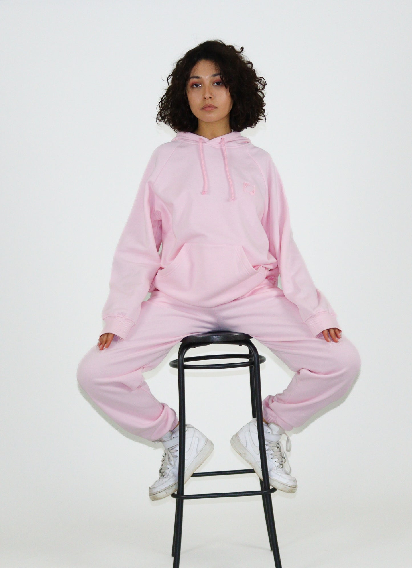 Sweat Néphélée Rose avec logo Aphaïa